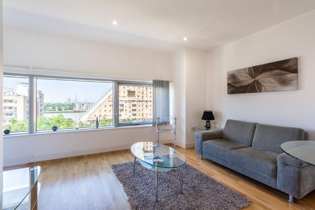 Main image of property: Marsh Wall, London, E14