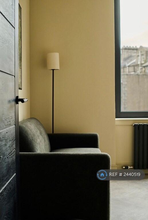Apartment in Aberdeen - View 4