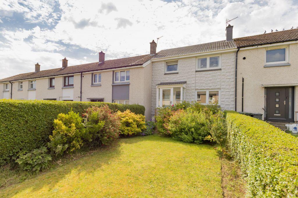 Main image of property: 10 Moredun Park Way, Edinburgh, EH17 7EZ