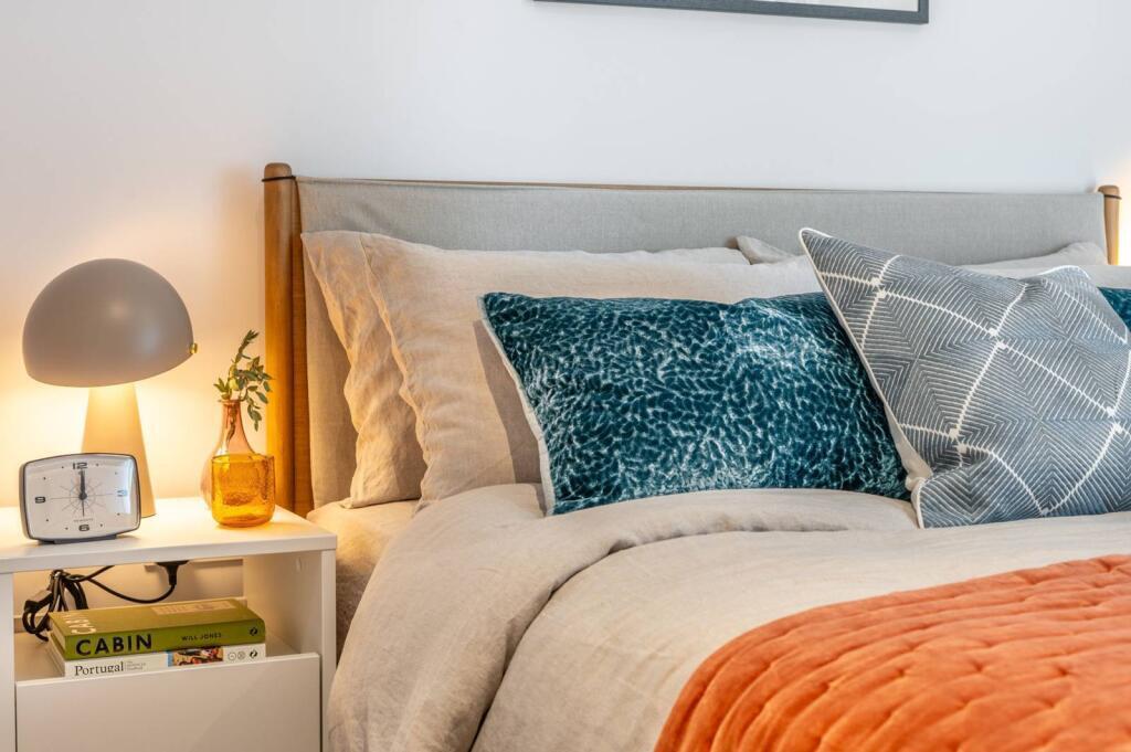 Apartment in London - More