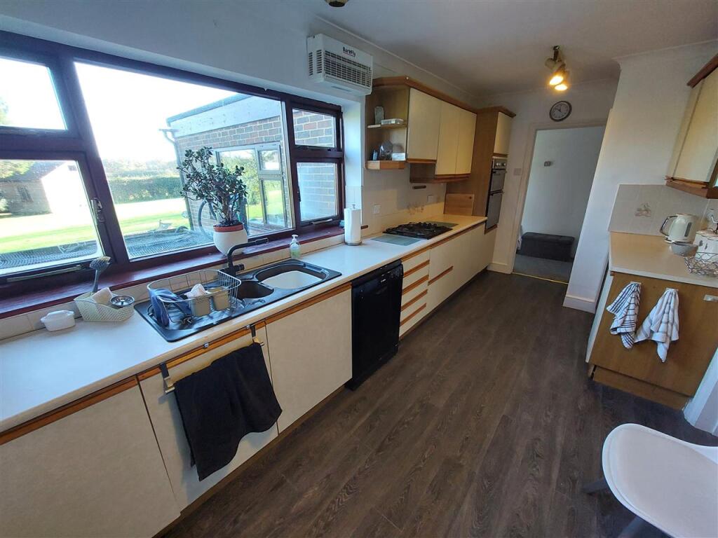 The Little House, Stone Street, Hythe photo 4