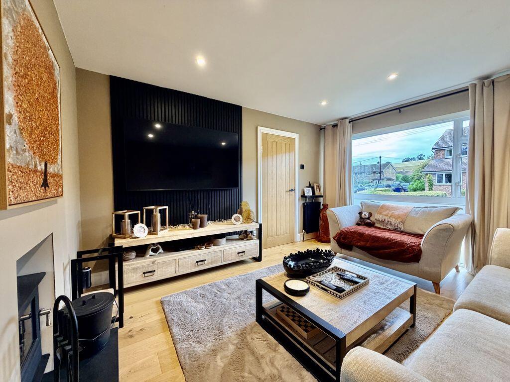 House in Hemel Hempstead, Wooburn - View 5