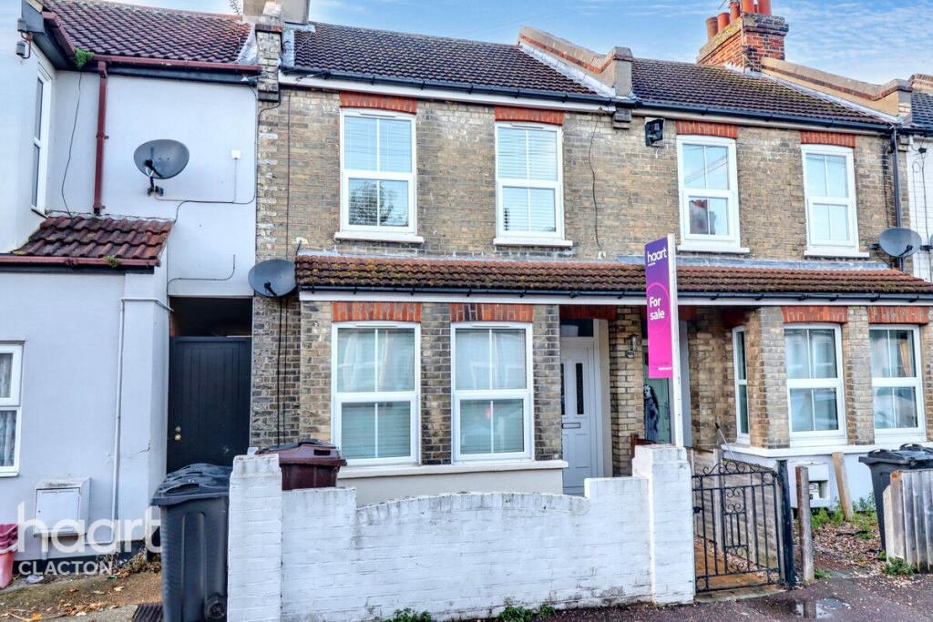 3-bed terraced on Dudley Road, Clacton-On-Sea, £210,000