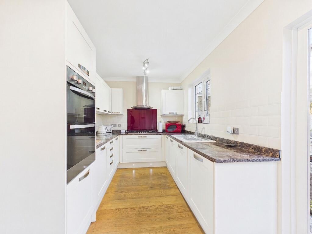 House in Harrow - View 3