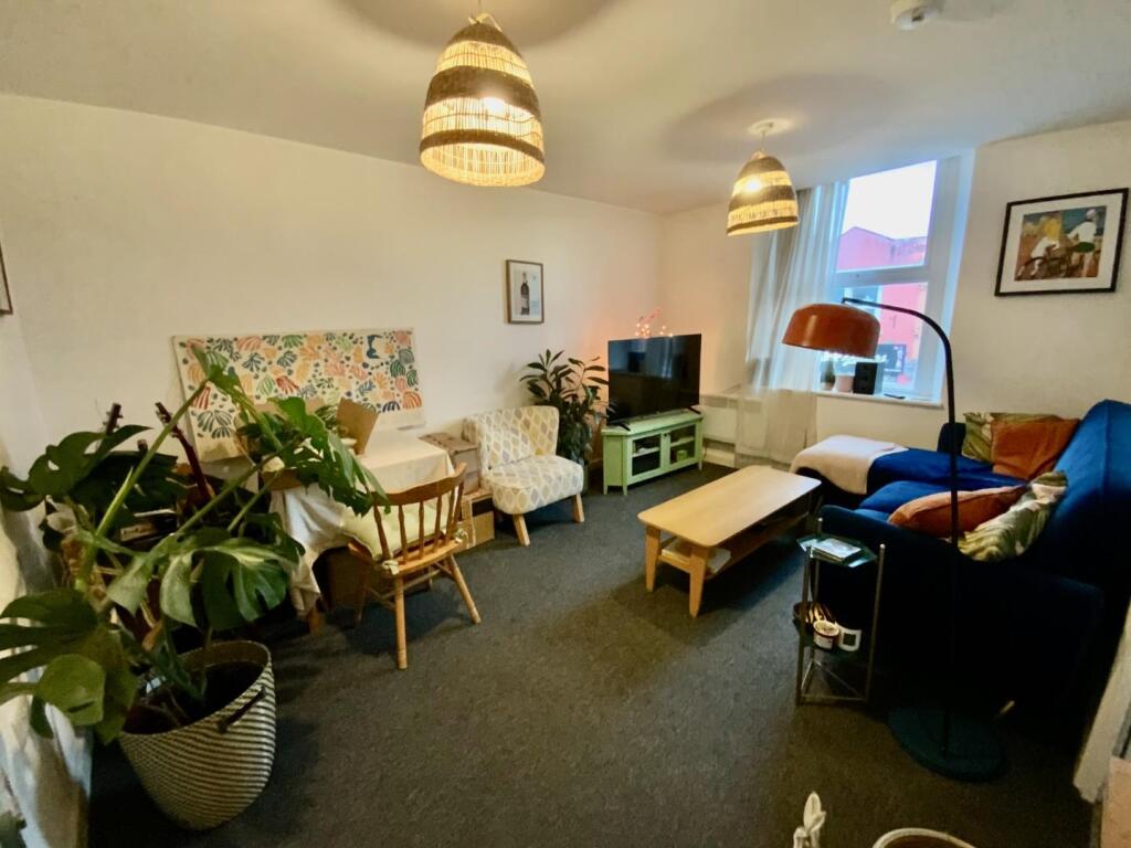 Apartment in Bristol - View 2