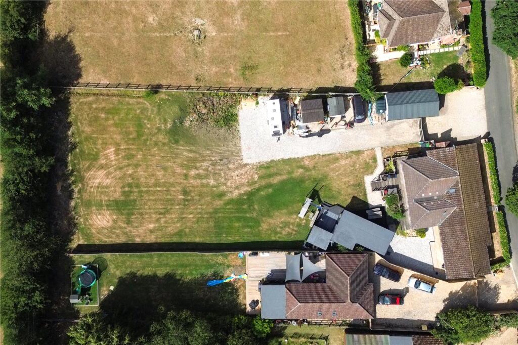 New Road, Little London, Tadley, Hampshire, RG26 photo 2