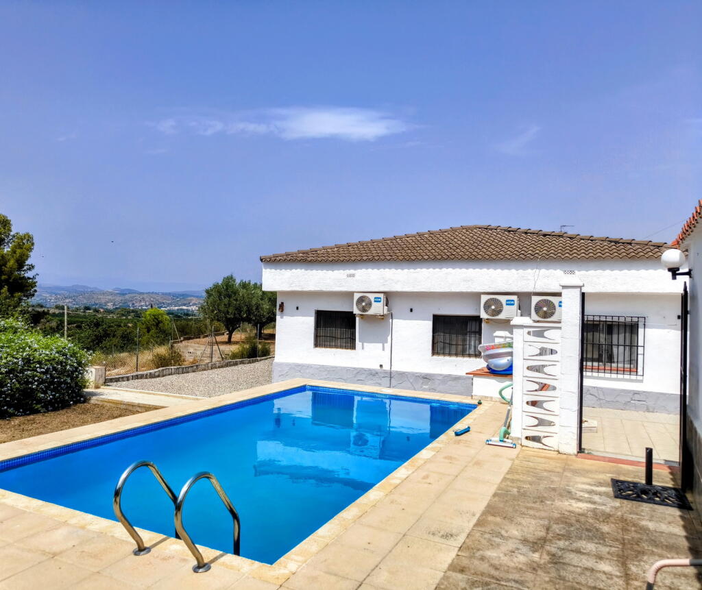 Main image of property: Valencia, Valencia, Pedralba