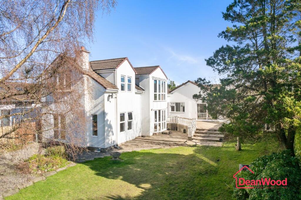 Main image of property: 39, Ballagarey Road, Glen Vine