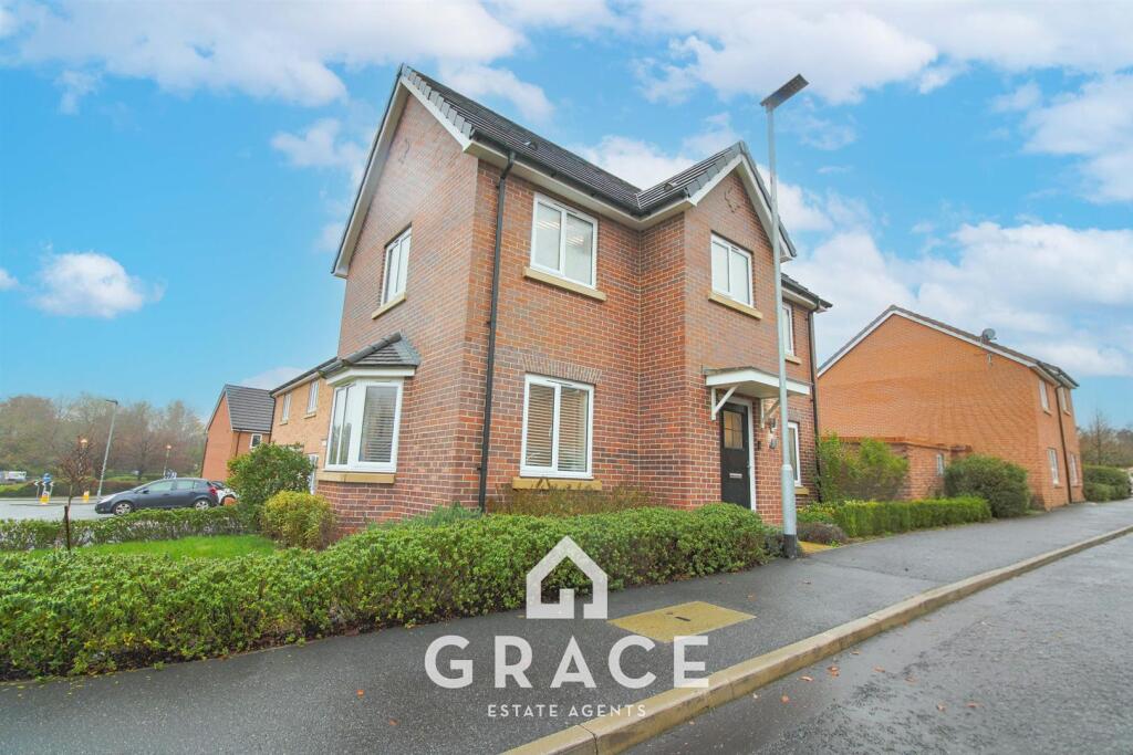 Main image of property: Muntjac Gardens, Stowmarket