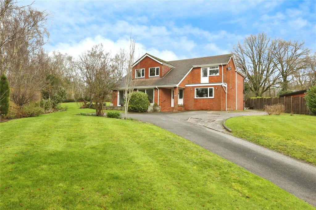 Main image of property: Swanwick Lane, Swanwick, Southampton, Hampshire, SO31