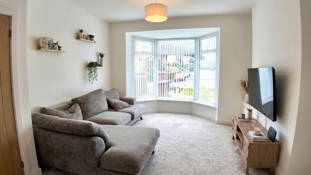 Gordon Road, Blackwood, NP12 - View 2