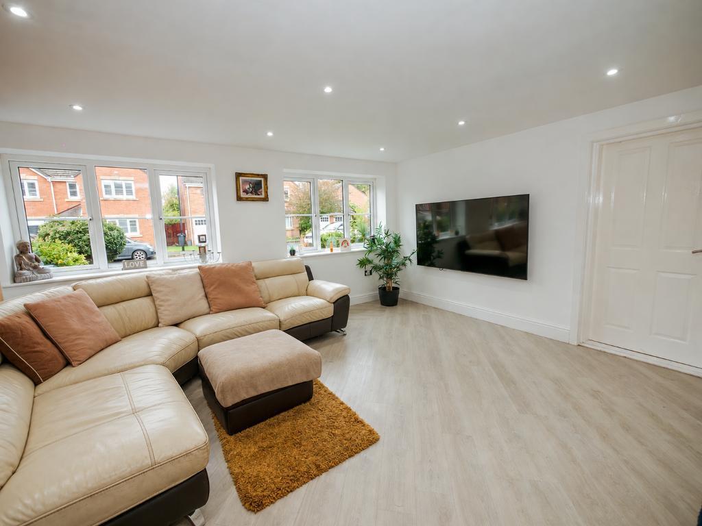 Daisy Way, Birkdale, Southport, Southport, PR8 4JL photo 4