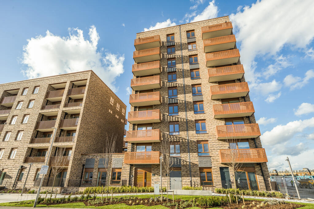 Main image of property: 2 bed, Ground Floor, Plover, Pelican House in Fresh Wharf