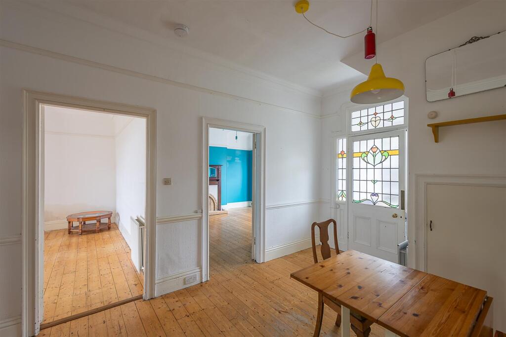 House in Newcastle upon Tyne - More