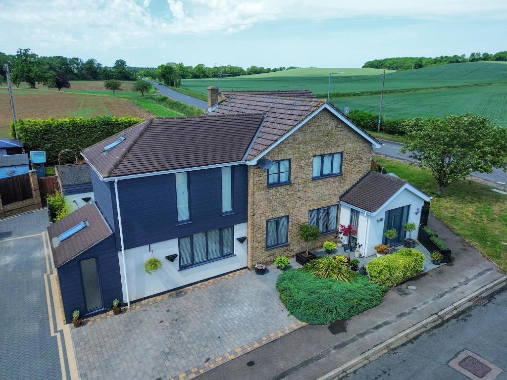 Main image of property: Hardwick Close, Shefford, Shefford, SG17 5DY