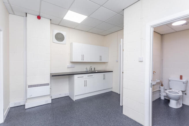 Kitchen and Toilet Facilities 