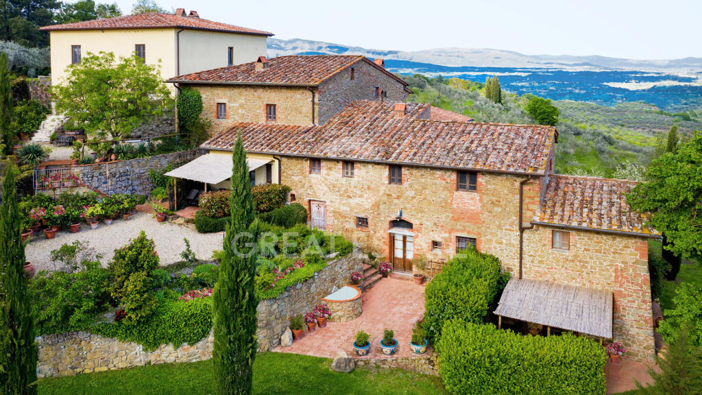 Main image of property: Tuscany, Arezzo, Montevarchi