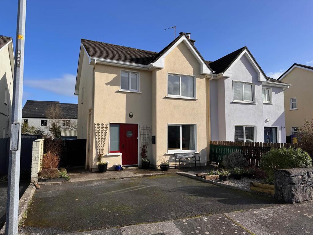 Main image of property: 14 Cregg View, Oughterard, Co. Galway, H91 N22X.