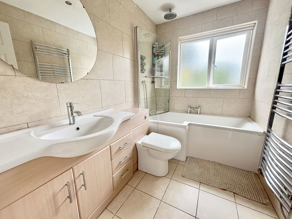 Additional image 14 of Hollywood Drive, Hollywood