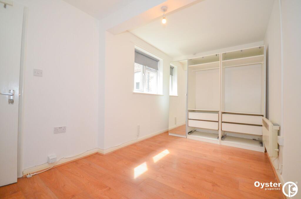 Apartment in London - View 4