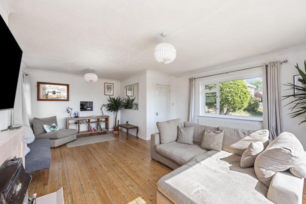 Maines Farm Road, Upper Beeding, BN44 photo 5