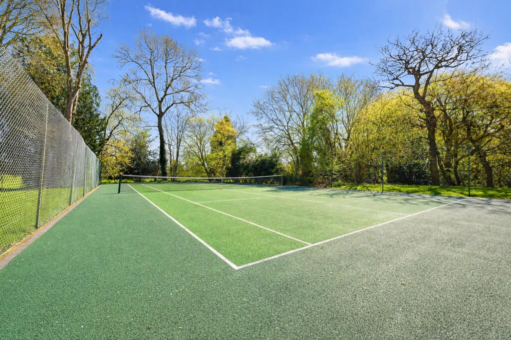 Additional image 17 of Astwick Manor, Coopers Green Lane, Hatfield, Hertfordshire, AL10