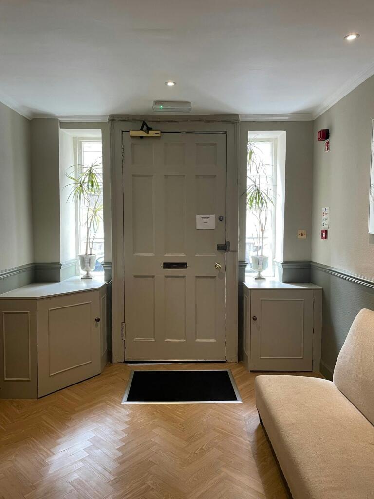 Hallway.jpg