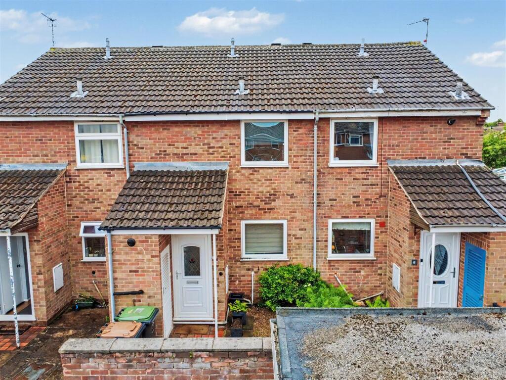 2-bed terraced on Margarets Court, Bramcote, Nottingham, £210,000
