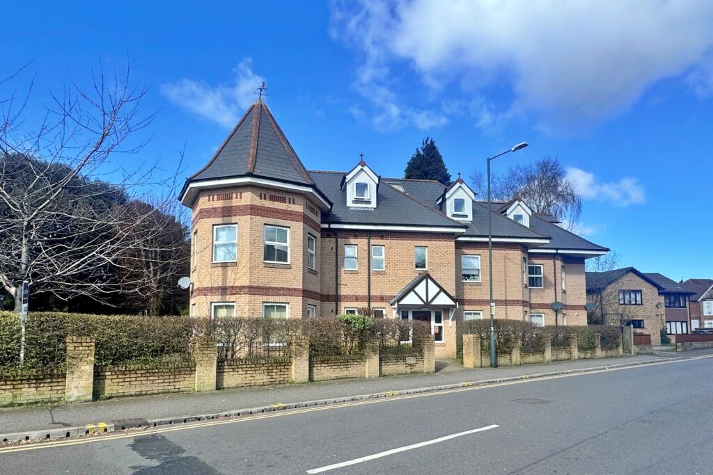 Main image of property: Charminster