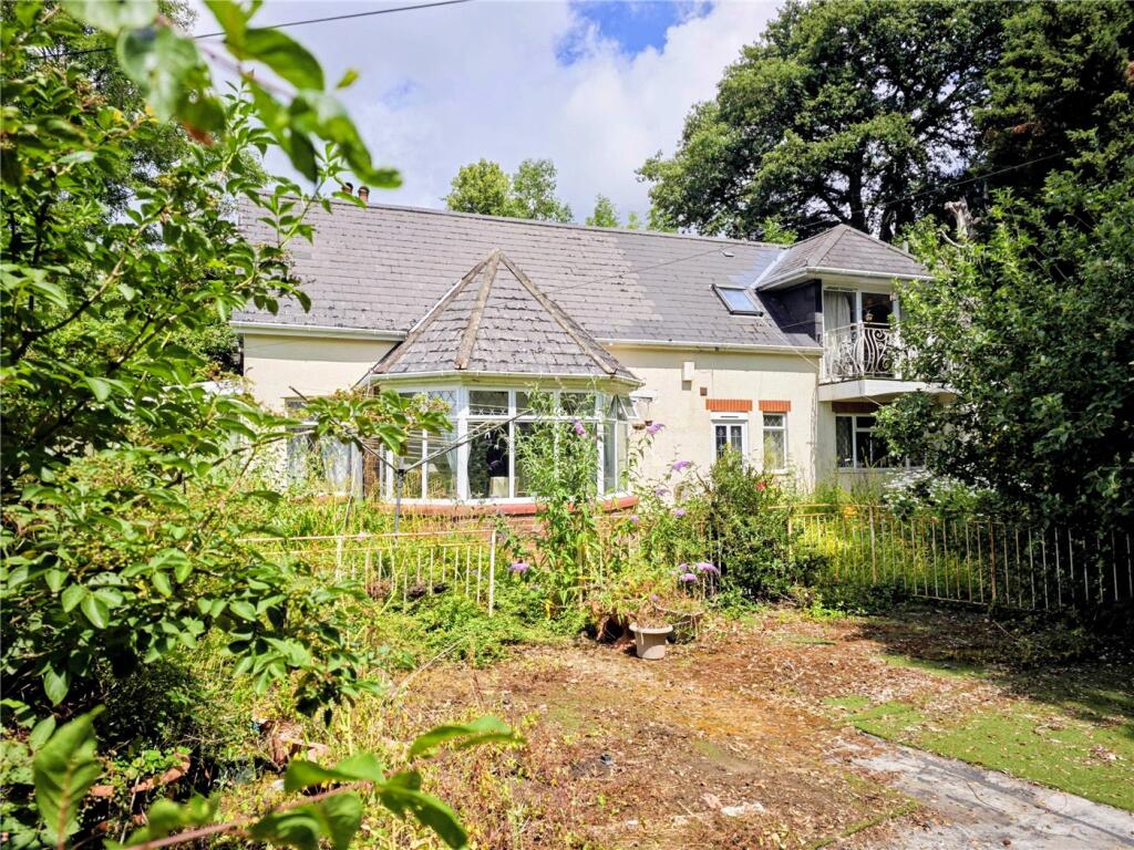 Main image of property: Lodge Hill, Exeter, Devon, EX4