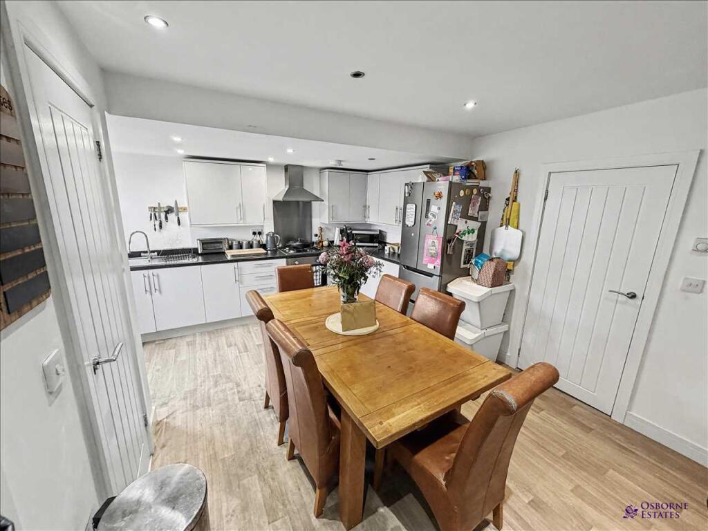 House in Evanstown, Ogmore Valley - More