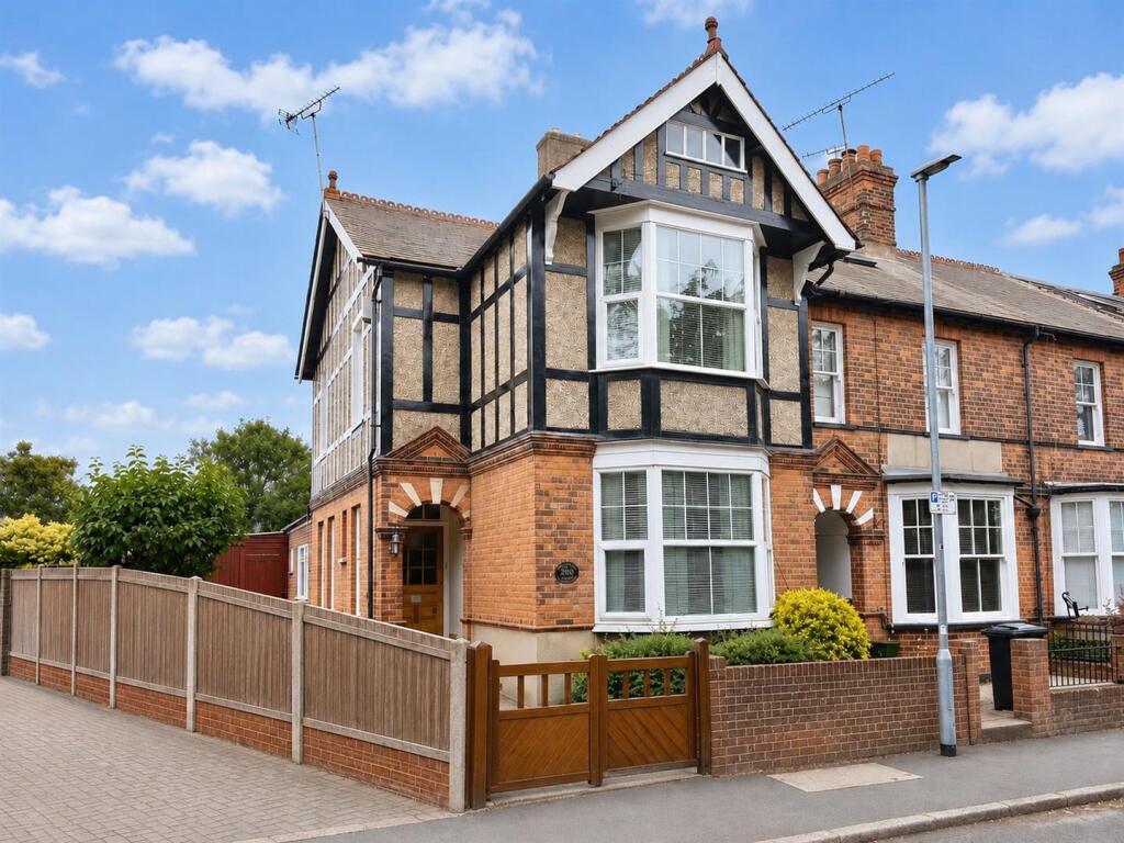 3-bed terraced on Arbour Lane, Chelmsford, £575,000