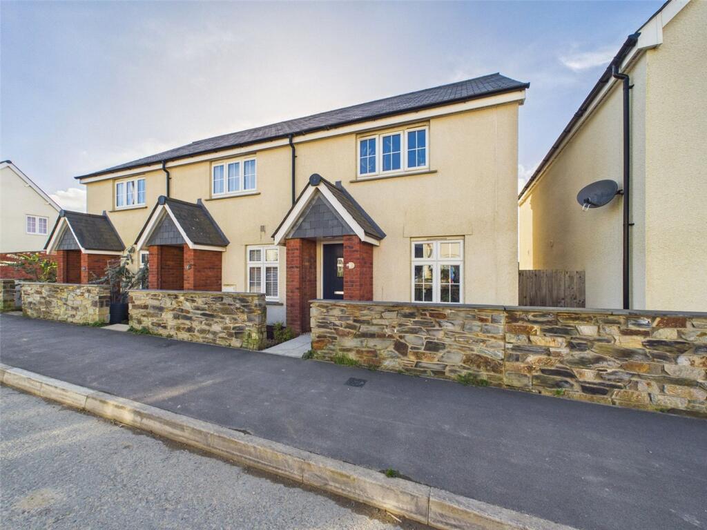 2-bed terraced on Reden Road, Bude, EX23, £255,000