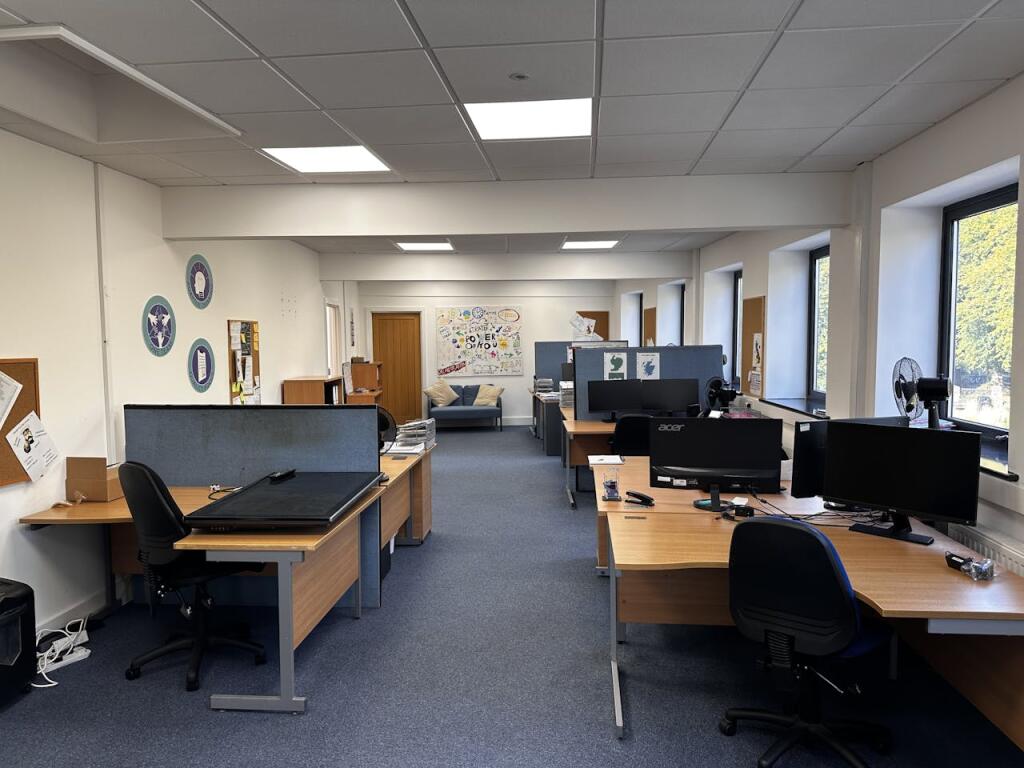 Additional image 7 of First Floor Offices at 7 Queensway, Halesowen, B63 4AB