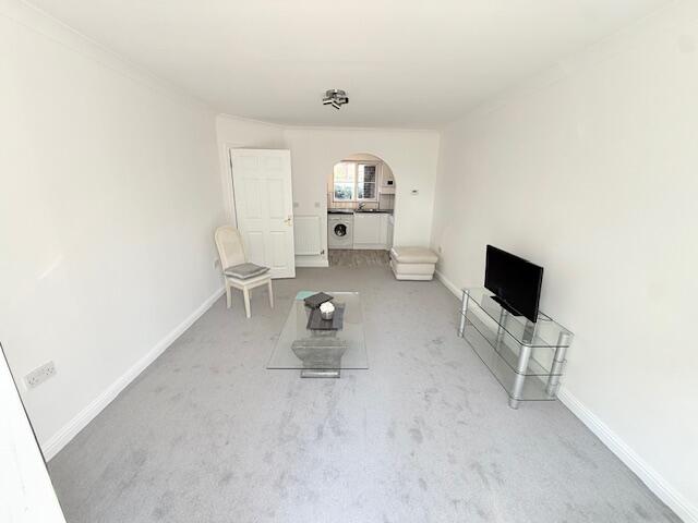 Apartment in Brighton - More