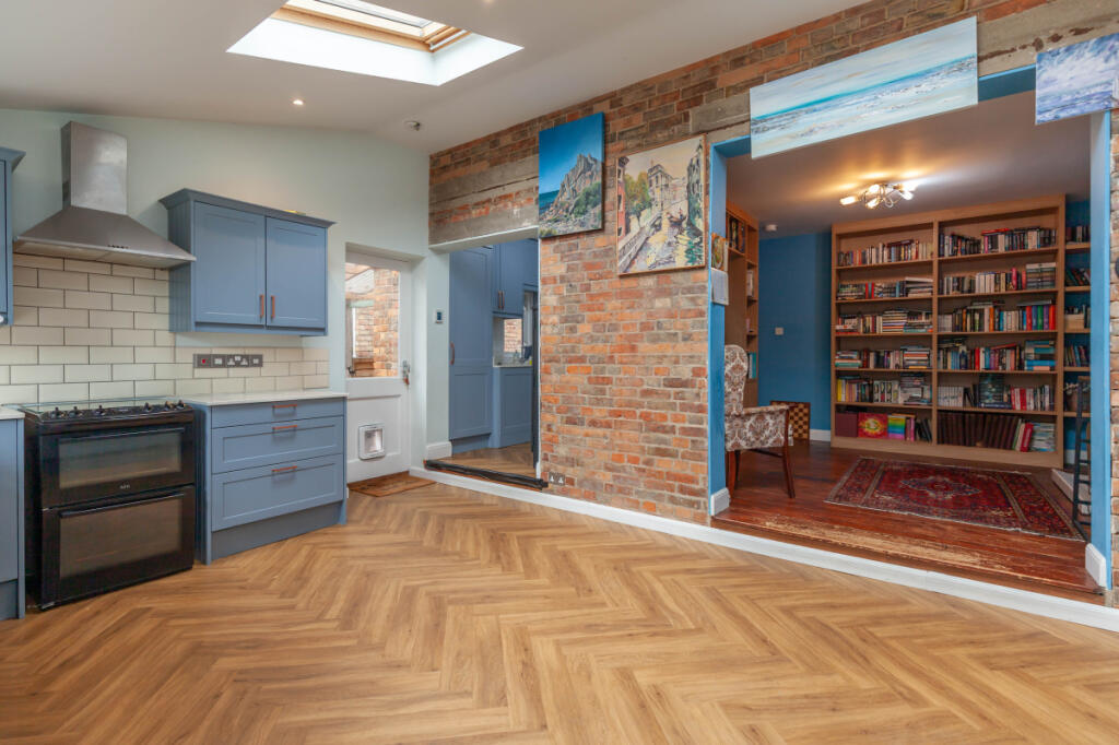 House in Oxford, New Hinksey, South Oxford - More
