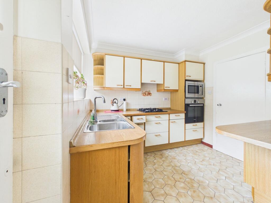 House in Marford, Gresford - View 4