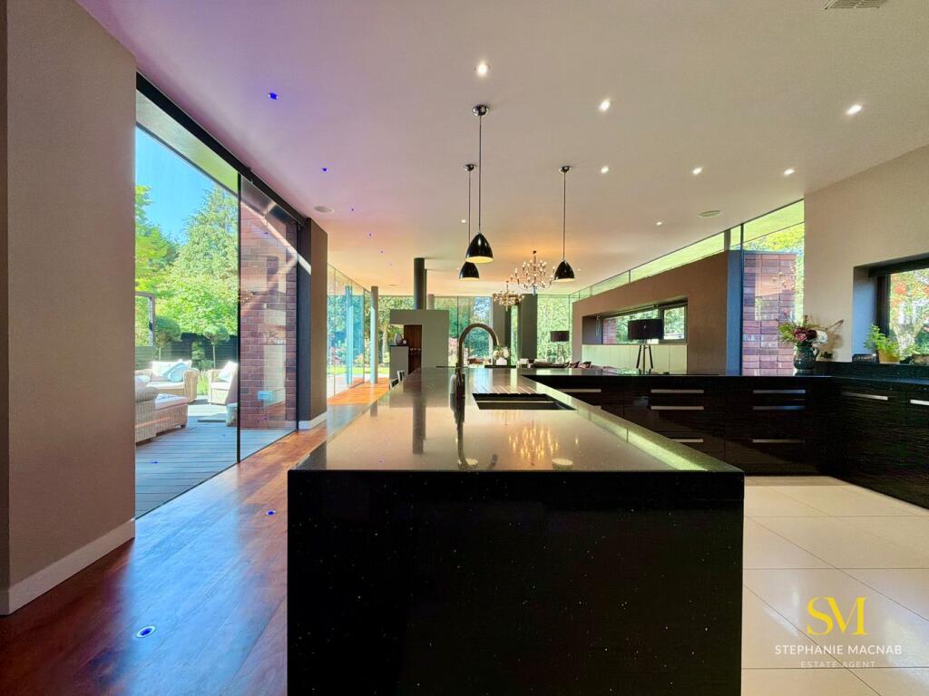 House in Sefton, Freshfield, Formby - View 4