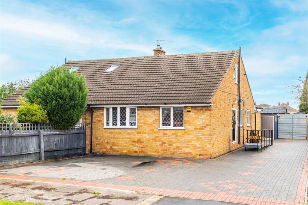 Main image of property: Cottesmore Avenue, Barton Seagrave