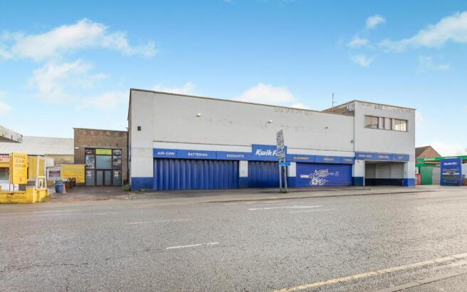 8673410-exterior02.jpg