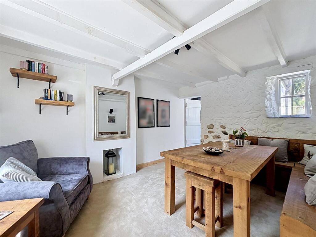 House in Hornsea, East Riding of Yorkshire - View 4