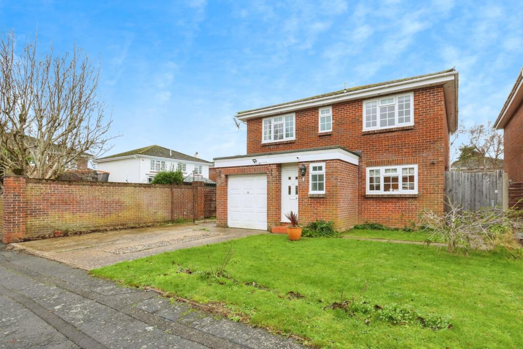 Main image of property: Sandringham Close, MUSCLIFF, Bournemouth, Dorset, BH9