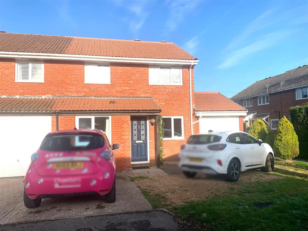 Main image of property: Old Street, Stubbington, PO14