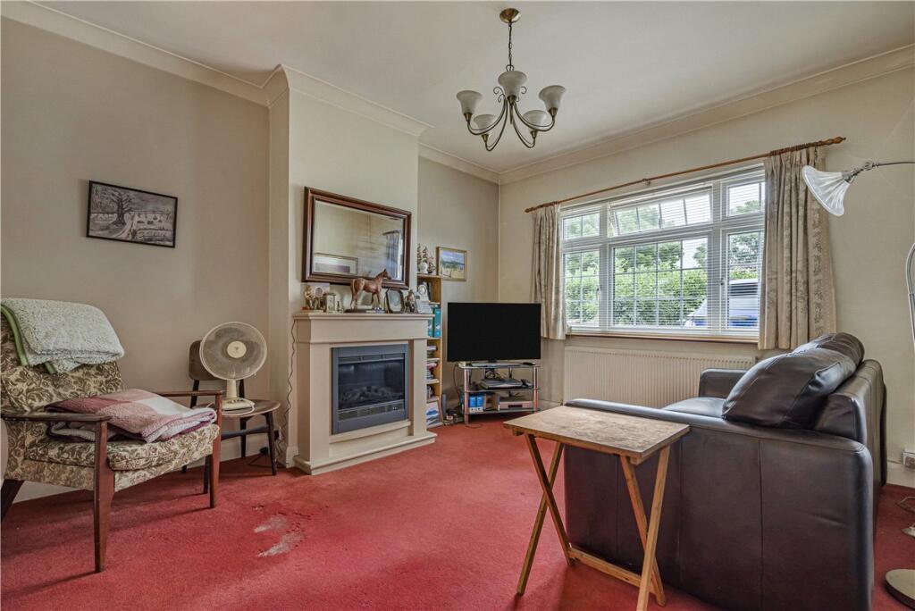 House in Bromley - View 3