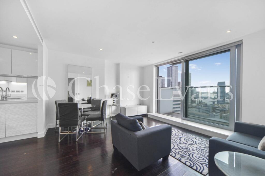 Main image of property: Pan Peninsula Square, Canary Wharf, London, E14