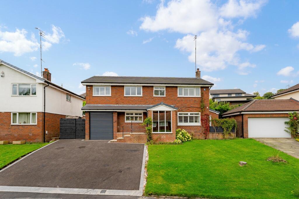 Main image of property: 11 Long Meadow, Bromley Cross, Bolton, BL7 9 YH