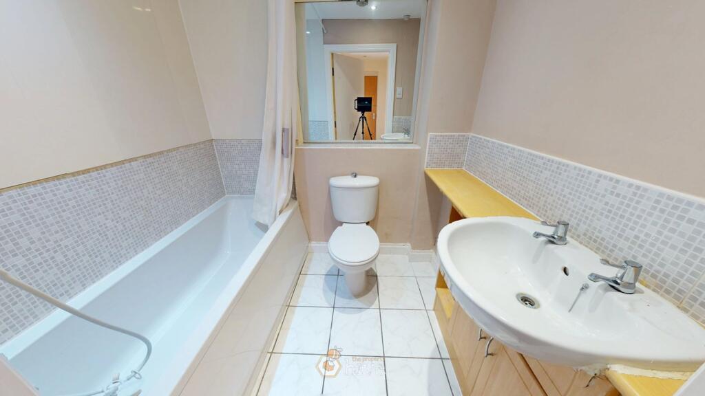 Reeves Way, Armthorpe, Doncaster, DN3 photo 4