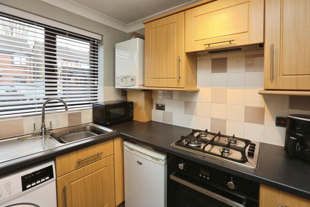 Grove Place, Southampton, SO19 photo 3