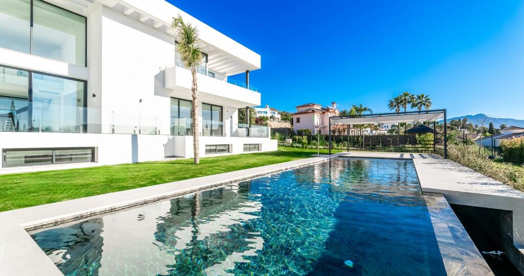 Main image of property: Estepona, Málaga, Andalusia