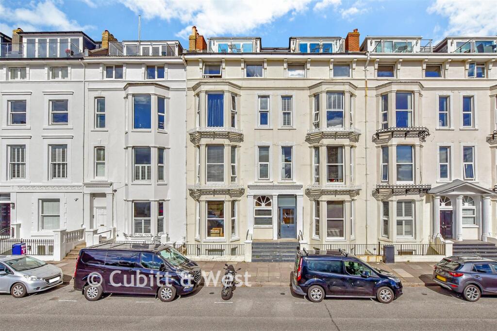 Apartment in Portsmouth - View 4